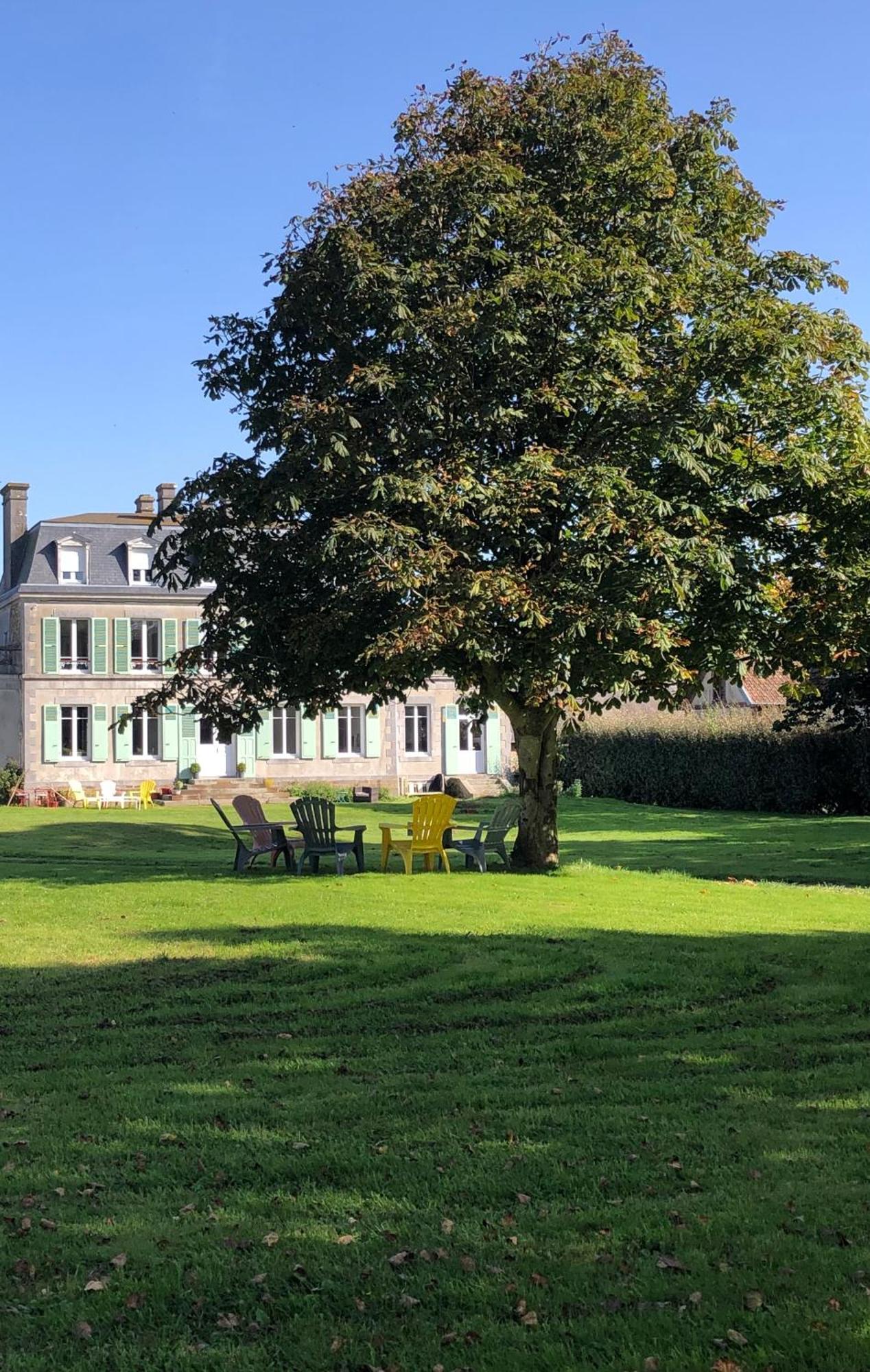 L'Appart De La Maison Du Hommeel Gratot Exterior photo
